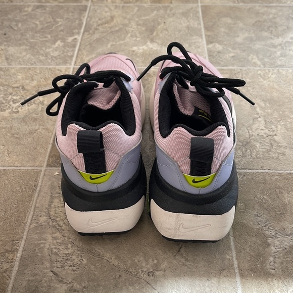 Nike Pink and Black Women\'s Sneakers